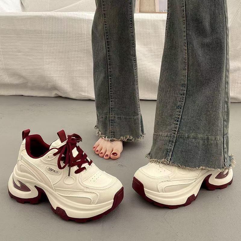 Popular Hong Kong style muffin thick-soled dad shoes women's small men increase in height 2025 new summer versatile casual sports shoes