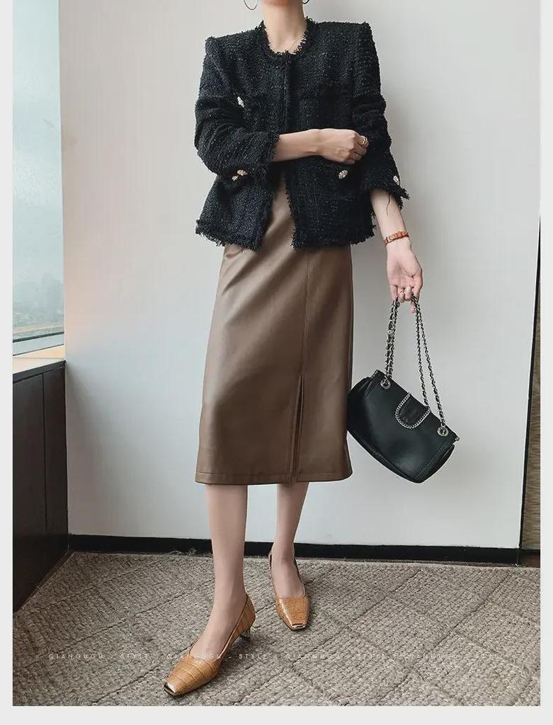 PU Leather A-Line Skirt: Autumn/Winter 2025, Slimming Mid-Length with Slit, Versatile Korean Style for Women