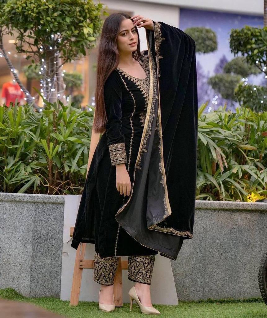 Indian Designer Party Wear Velvet Salwar Kameez Women Bollywood Pakistani Salwar Suit Dress