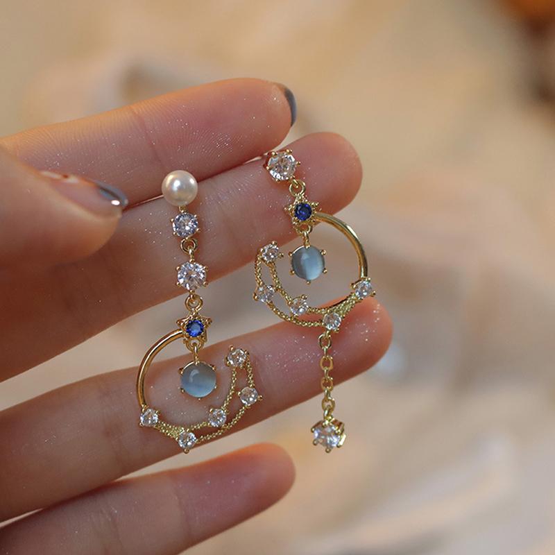 1Pair Exquisite Pearl Moon Asymmetric Drop Earrings  Blue  Pendant Earrings Cute Girl Party Wedding Jewelry