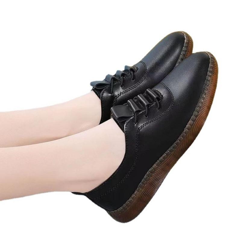 Jednoduchá obuv s měkkou podrážkou, dámská obuv s plochým dnem, protiskluzová kravská šlacha, matka středního věku, lehká, pracovní obuv pro venkovní nošení