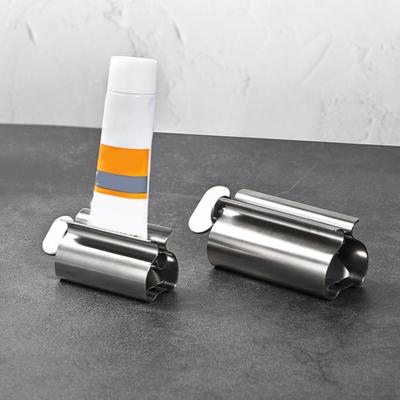 Bagno – Dispenser dentifricio