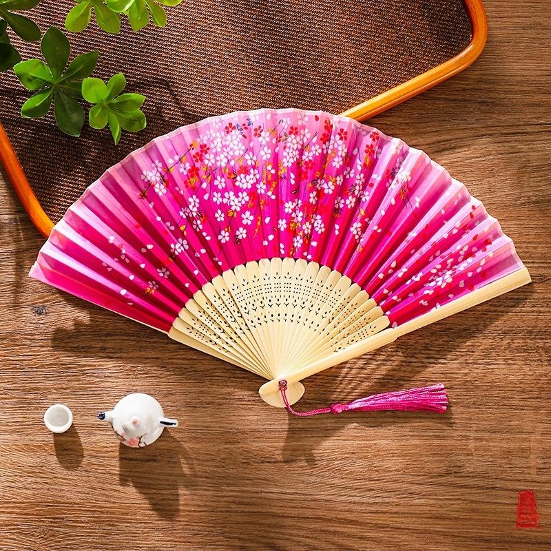 Traditional Chinese Sle Hand Fan Women's Qipao Dance Fan Portable Summer Small Foldable Fan Silk Material Bamboo Frame