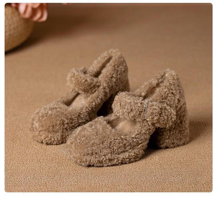 Chaussures en peluche pour femmes, vêtements d'extérieur d'automne et d'hiver, talons hauts français, chaussures Mary Jane douces