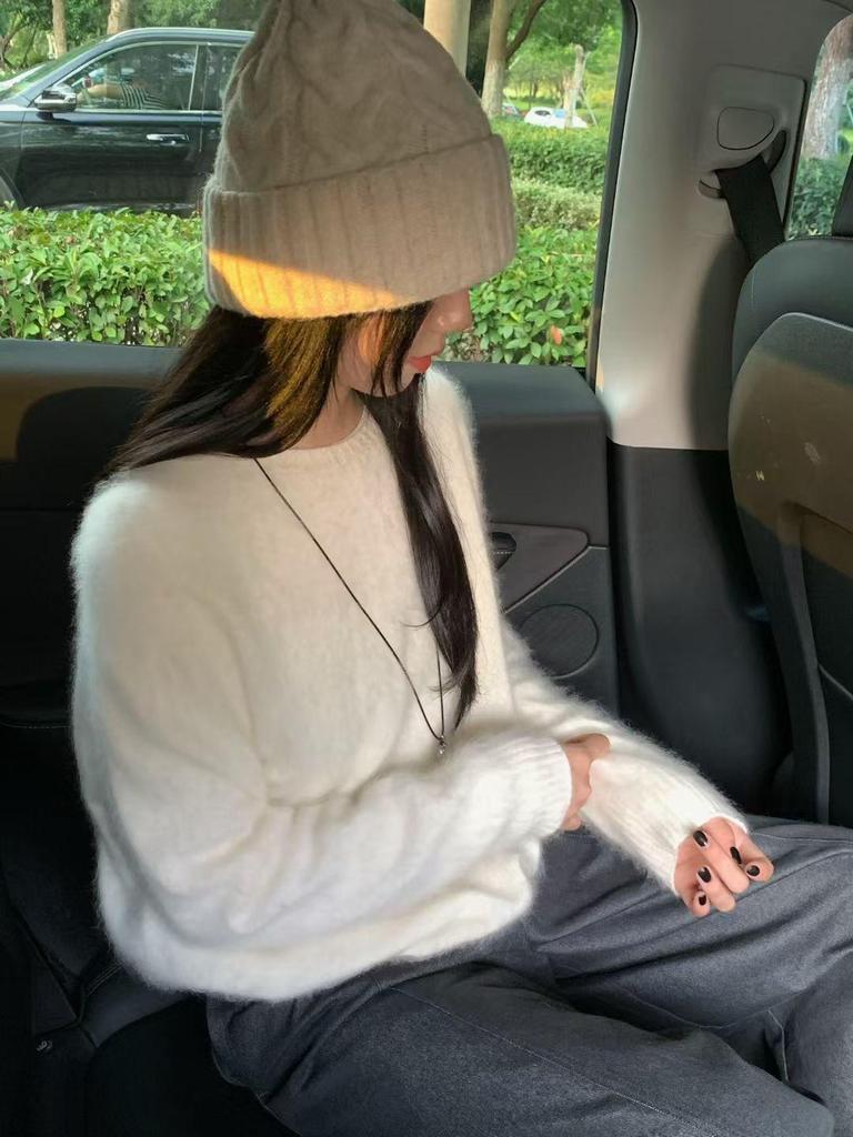 Korean-Style Faux Mink Fur Fluffy Sweater for Women - Round Neck, Loose Fit, Slimming, Perfect Autumn Knitwear