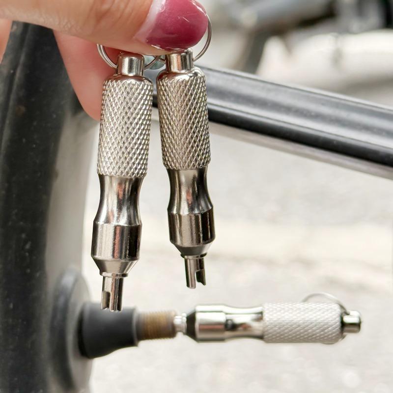 Stainless Steel Valve Core Remover Wrench Keychain Tire Repair Tool For Car Motorcycle Bike Car Universal Portable Pocket Silver Stem Caps1