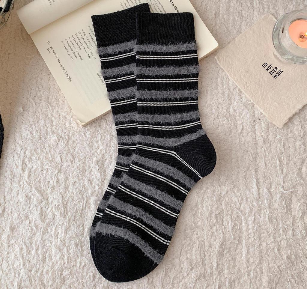 Hairy Contrasting Color Sweet Tube Socks Colorful Retro Striped Socks Personalized Splicing Socks Fashion