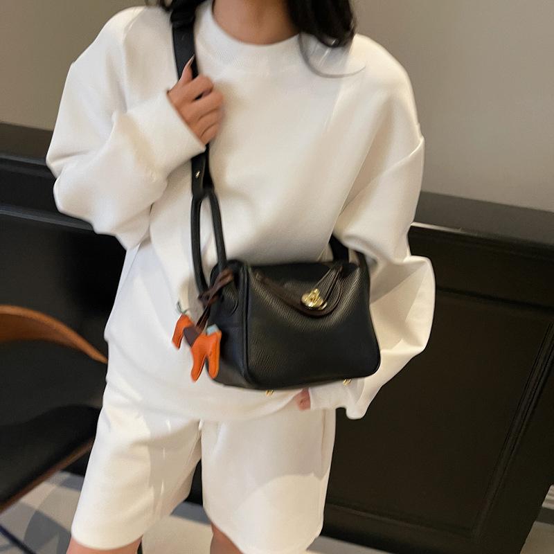 Handbag Women's New Fashion One Shoulder Underarm Bag Crossbody Bag