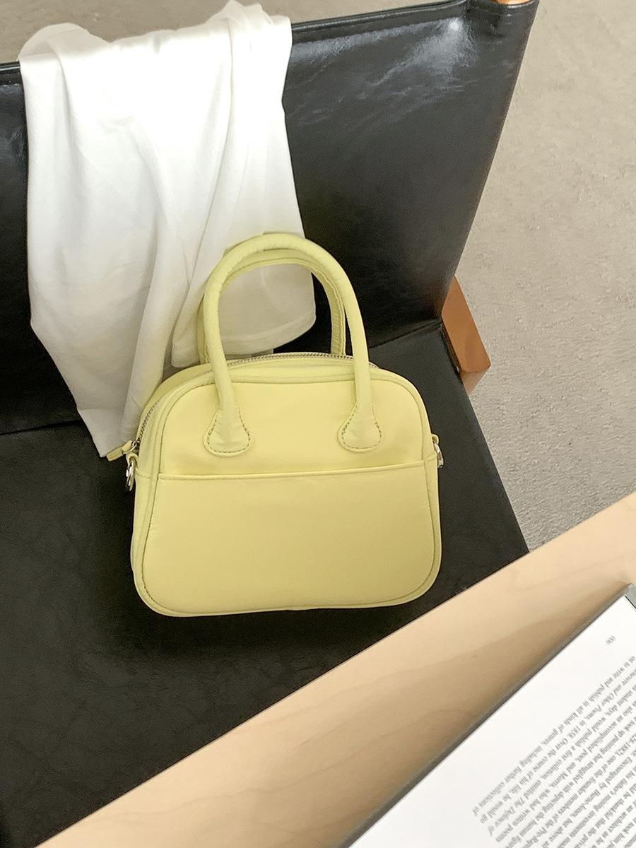 

Nylon bowling bag women s fashion versatile shoulder messenger bag casual women s spring and summer handbag women жёлтый