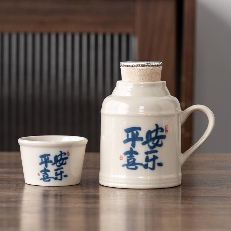 Hochwertige kleine Thermoskanne Tasse mit Deckel Keramik Schmor-Teetasse Chinesische Großraum-Thermosflasche Bürotasse mit Henkel