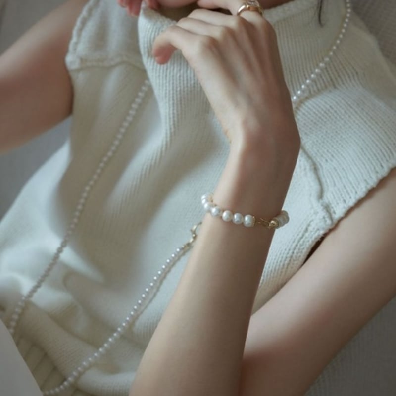 Aube De Moi Classic Bloom Pearl Bracelet (7mm)