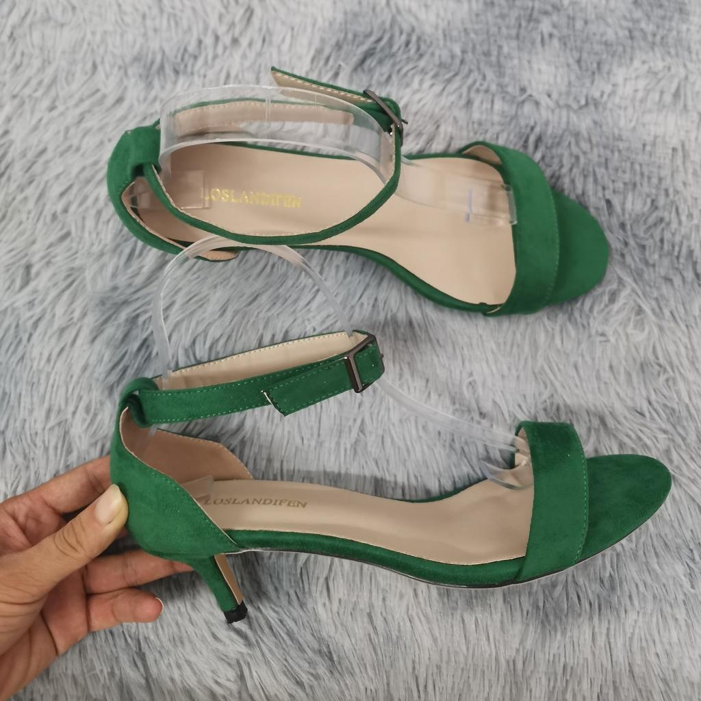 Damen Sandalen Sommer Sexy 5cm Peed Toes Low Heel Knöchelriemen High Heels Sandale Damen Partykleid Rote Hochzeitsschuhe Plus Size