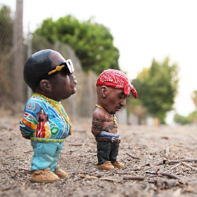 Handcrafted Resin Commemorative Figurines for Home or Office