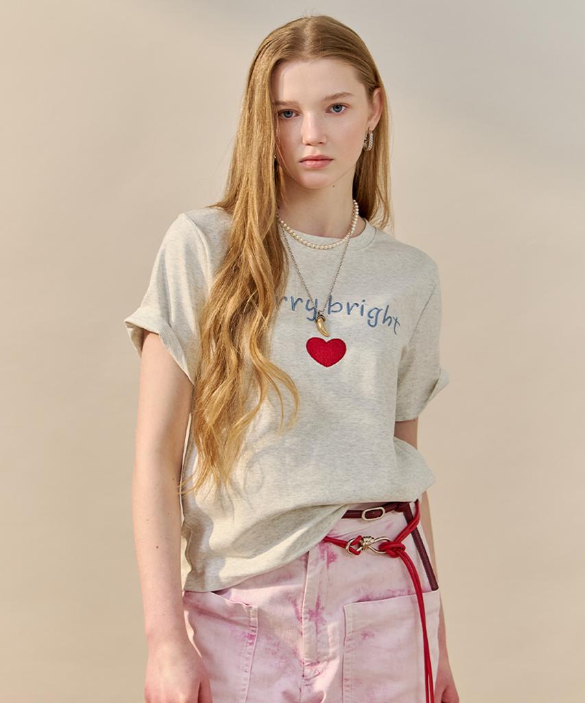 MAXZA Heart Point Lettering Short Sleeve T-Shirt