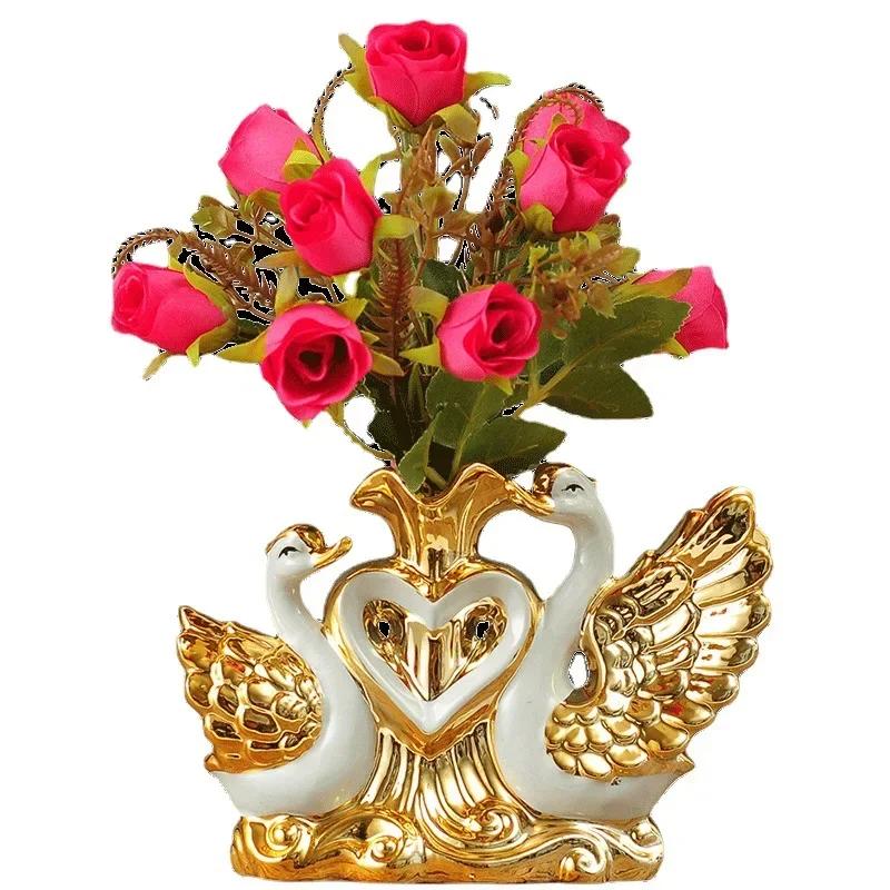European Wedding Decor Crafts Ceramic Creative Room Decoration Handicraft Gold Swan Porcelain Figurines Decorations