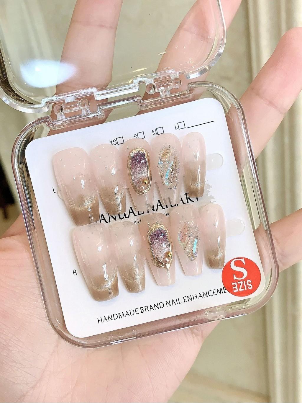 

Stickers Stylish Nail Cat Eye Pure Starry Pattern Whitening Removable Fashion XS