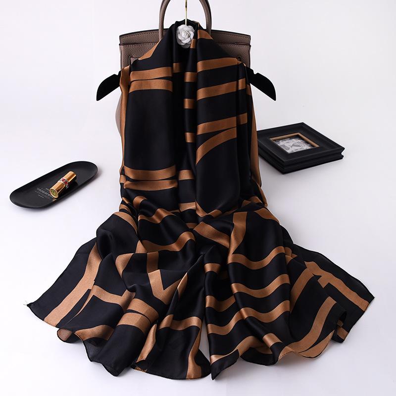 Spring Dustproof Print Shawls Winter Ethnic Style Satin Scarves Fashion Sunscreen Beach Towel Popular 180X90Cm Big Bandanna