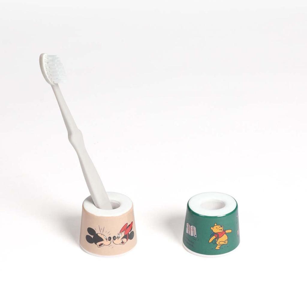 Skater Toothbrush Disney Mickey Stand, Mouse, TBST1-A