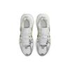 Nike V2K Run Metalická stříbrná W - FD0736-104