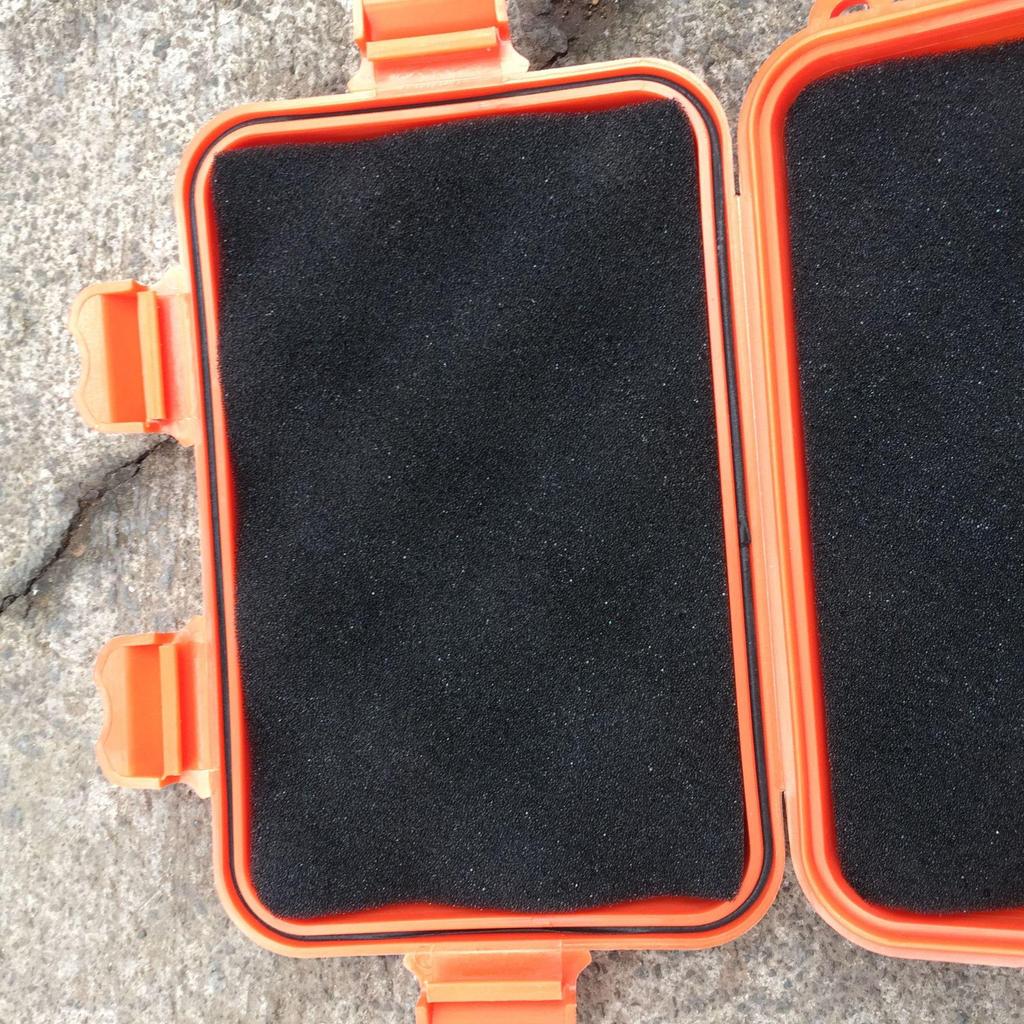 Outdoor Wasserdichte Überlebensaufbewahrungsbox - Erhältlich in großen und kleinen Größen