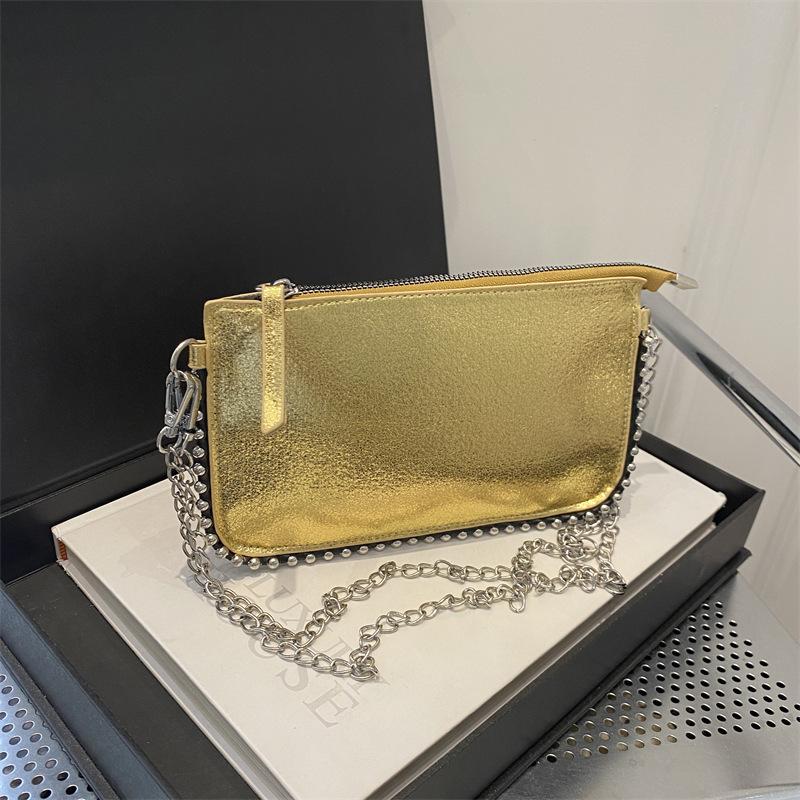 New Chain Small Square Bag Fashionable and Trendy Crossbody Bag Women's Bag Casual and Fashionable Shoulder Bag Mobile Phone Coin Wallet