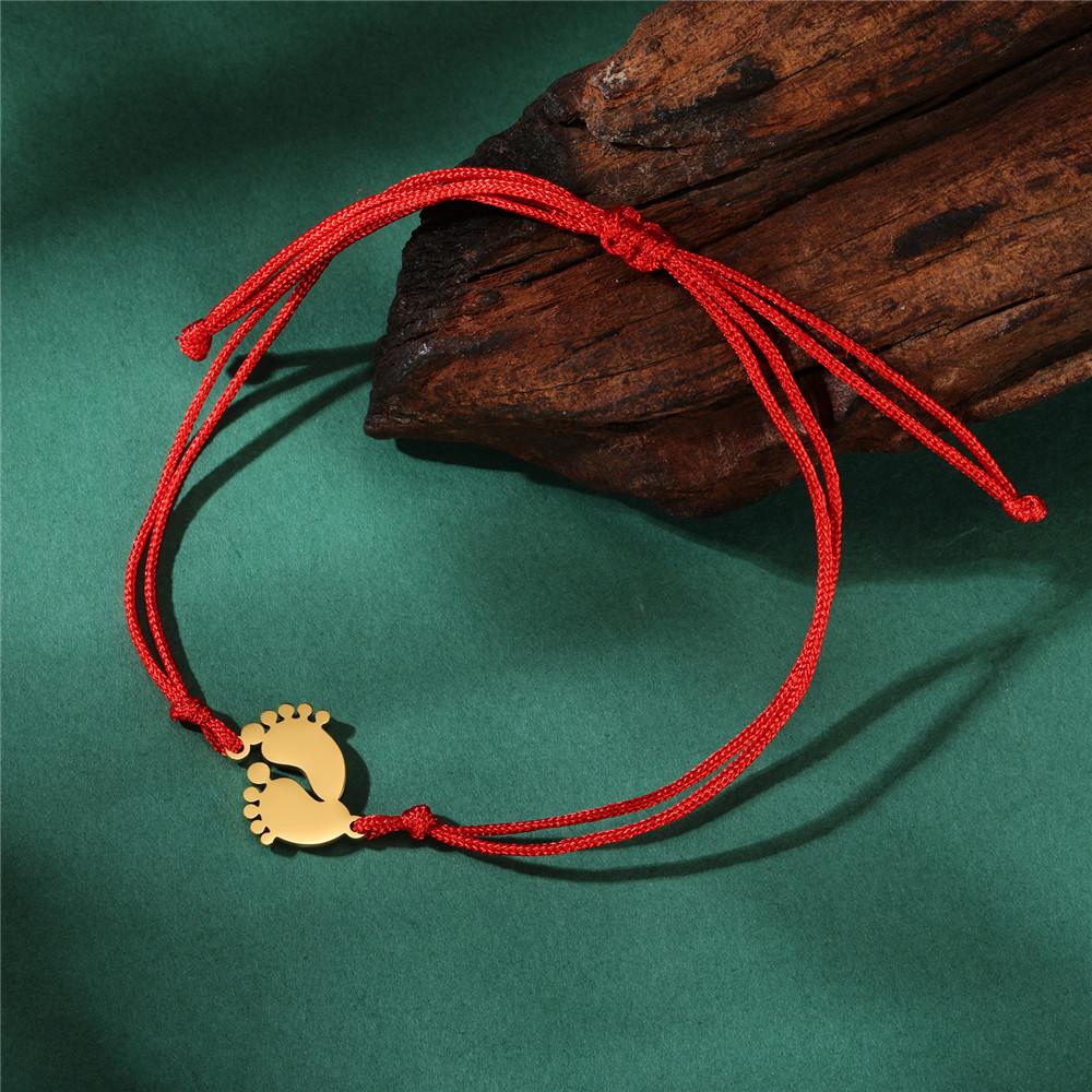 Cute Baby Feet Bracelets Stainless Steel Gold Charm Bracelets on Hand Jewelry Gift for Women Mother Friends