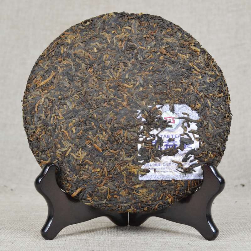LEGEND OF FLYING TIGERS 2015 ECHTER Menghai Dayi Pu-Erh Puer Reifer Pu Er Tee 357g