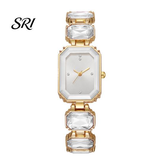 Fashionable Women Watch Ladies Bracelet Quartz Sparkling Rhinestone Rectangular Dial Faux Diamond Wristwatch for Elegant Jewelry Timepiece Stylish