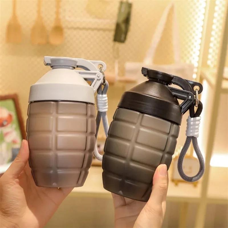 600ml Sportwasserflasche mit hoher Kapazität für Proteinshakes und Fitnessernährung, zum Mischen, mit auslaufsicherem Deckel, Fitnessstudio Shaker-Becher