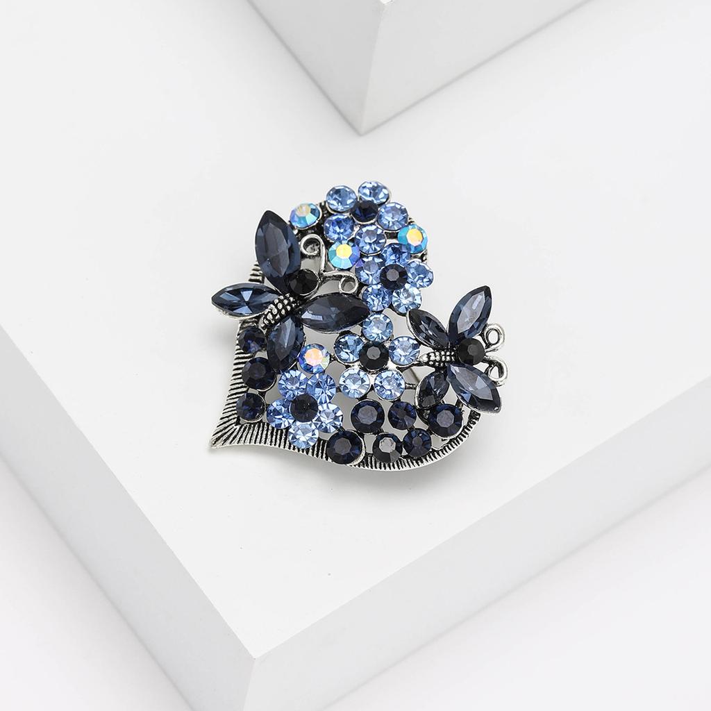 Beautiful Rhinestone Love Heart Brooches For Women Romantic Butterfly Flower Love Brooch Pins Wedding Party Jewelry Couple Gifts