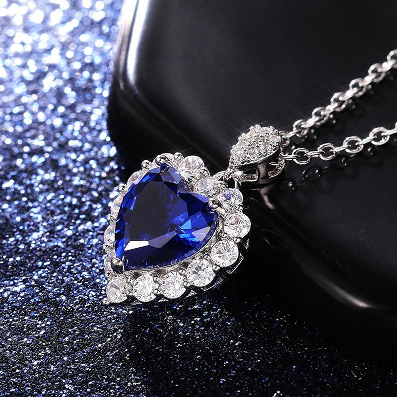 Wish Inlaid Royal Blue Love-shaped Necklace Female Exquisite OL Temperament Engagement Collarbone Chain