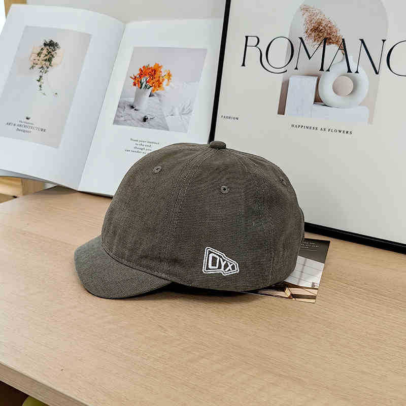Short brim hat retro soft brim baseball cap old letter men's and women's five-piece cap small edge cap