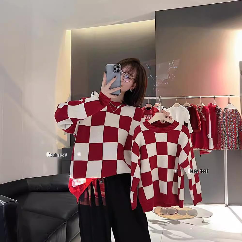 In Stock: Family Checkered Sweater Set - Autumn/Winter, Thick & Warm for 3-4 People