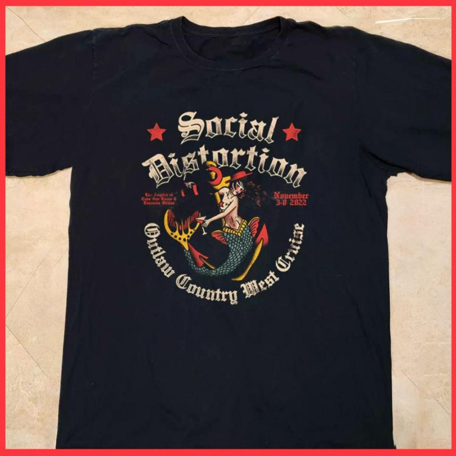 

Футболка с логотипом группы Social Distortion, размер от S до 3XL S