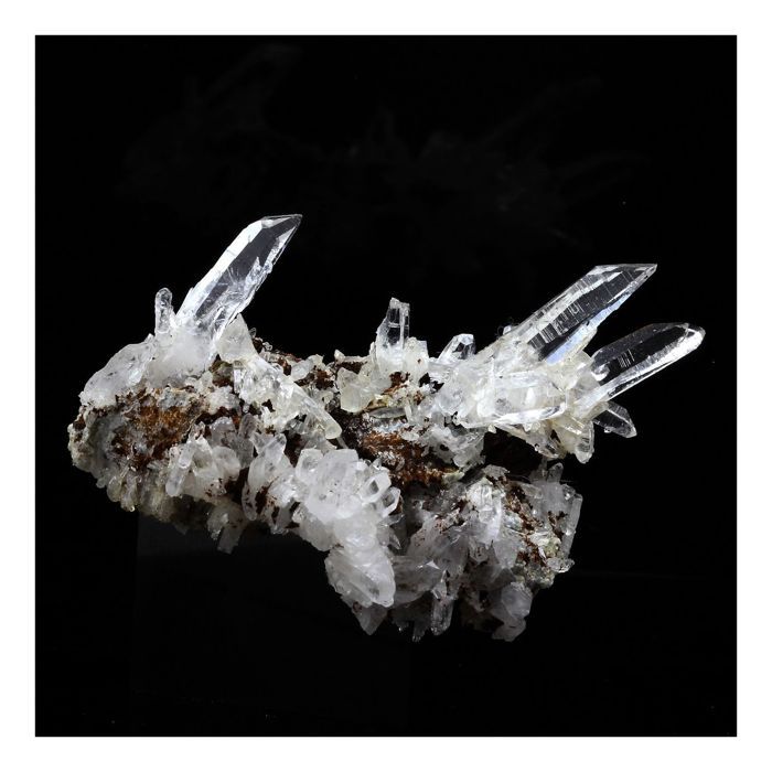 Pierres et Minéraux. Quartz Muzo. 167.0 ct. Vaulnaveys, Isère, France.