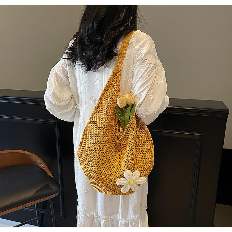 Reisen am Meer Strandtasche Damen Neue hohle gewebte Tasche Große Kapazität Schulter-Tragetasche Leichte Sommer-Strandurlaub-Schultertasche