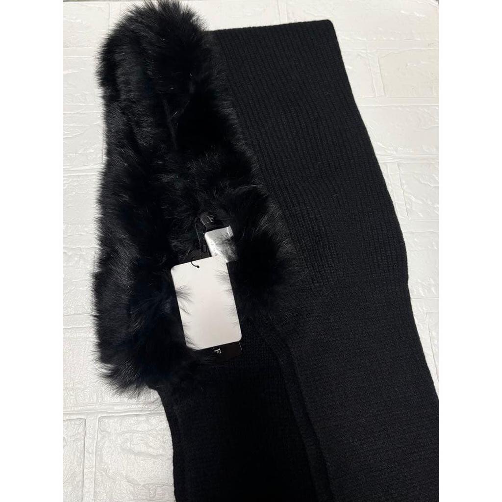 Used New B.M.F Knit Scarf with Fox Fur Black