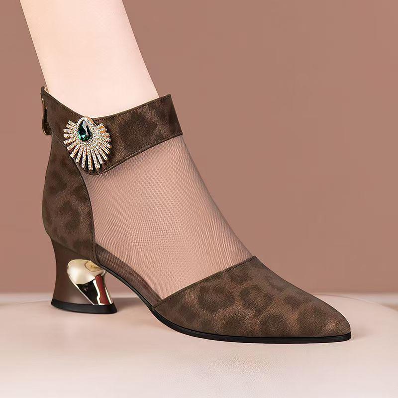 

2025 Chic Rhinestone Mesh Pointed Toe Women s Mid-Heel Boots and Sandals in Plus Sizes 40 коричневый