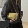 Fashion Street Pu Leather Underarm Tote Bag Rivet Korean Style Vintage Shoulder Bag Chain Strap Square Luxury Handbag Outdoor