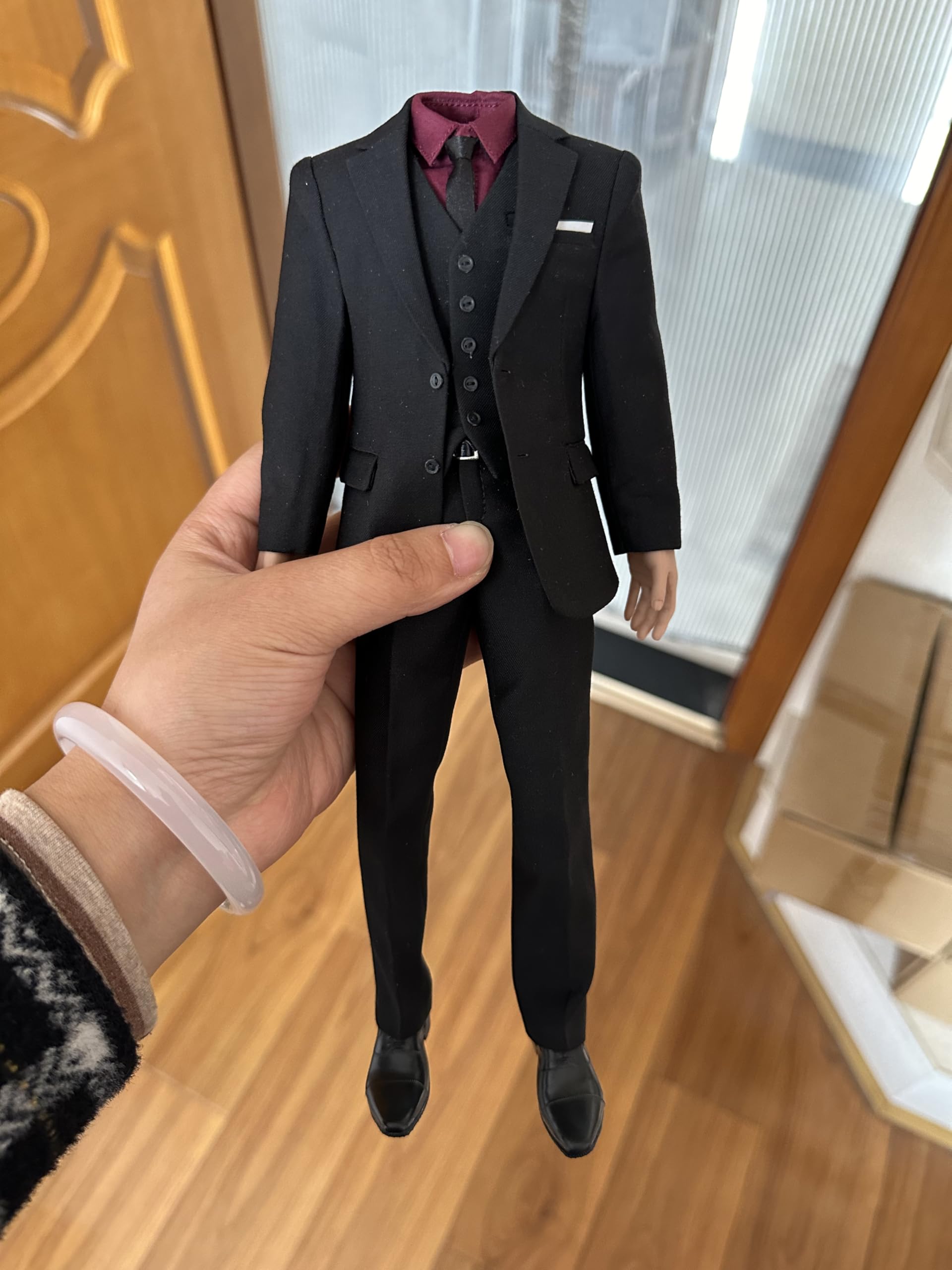 

HAMRETHYPPZ 16 Costume 16 Figure Clothing Men s Suit, Wine Red Shirt, Suit Suit Suit, Dinner Suit, Work Suit, Special Attack Suit, Black Tie, Black
