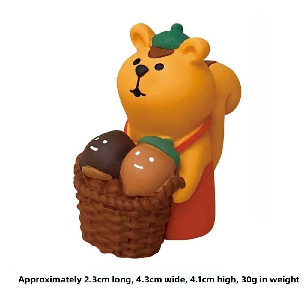 Autumn Harvest Resin Cat Figurine With Cute Cartoon Design For Gift And Collection