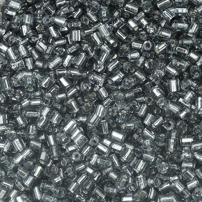 

Посеребренные 2,5 мм цветные стеклянные бусины-бисер для изготовления браслетов своими руками и проектов бисероплетения Diameter 2.5mm, Length 3mm, Hole 1mm, 50g/pack