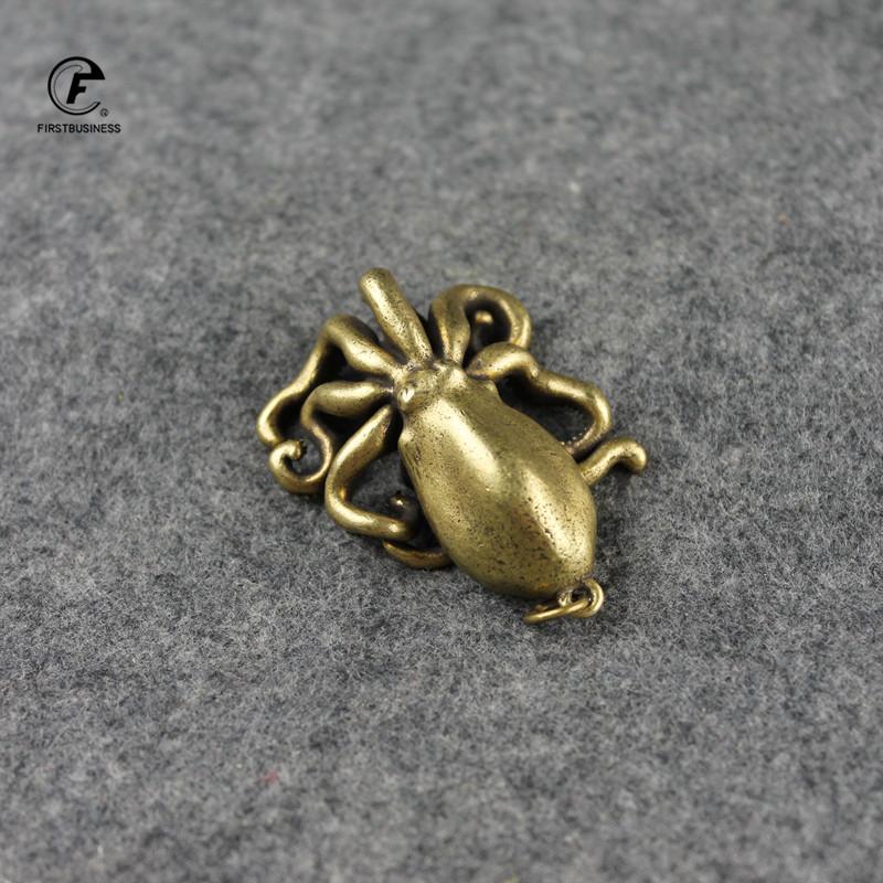 Copper Octopus Carving Keychains Sculpture Solid Copper Decoration Animal Octopus Statue Pendant Decor Home Cool Home Stuff