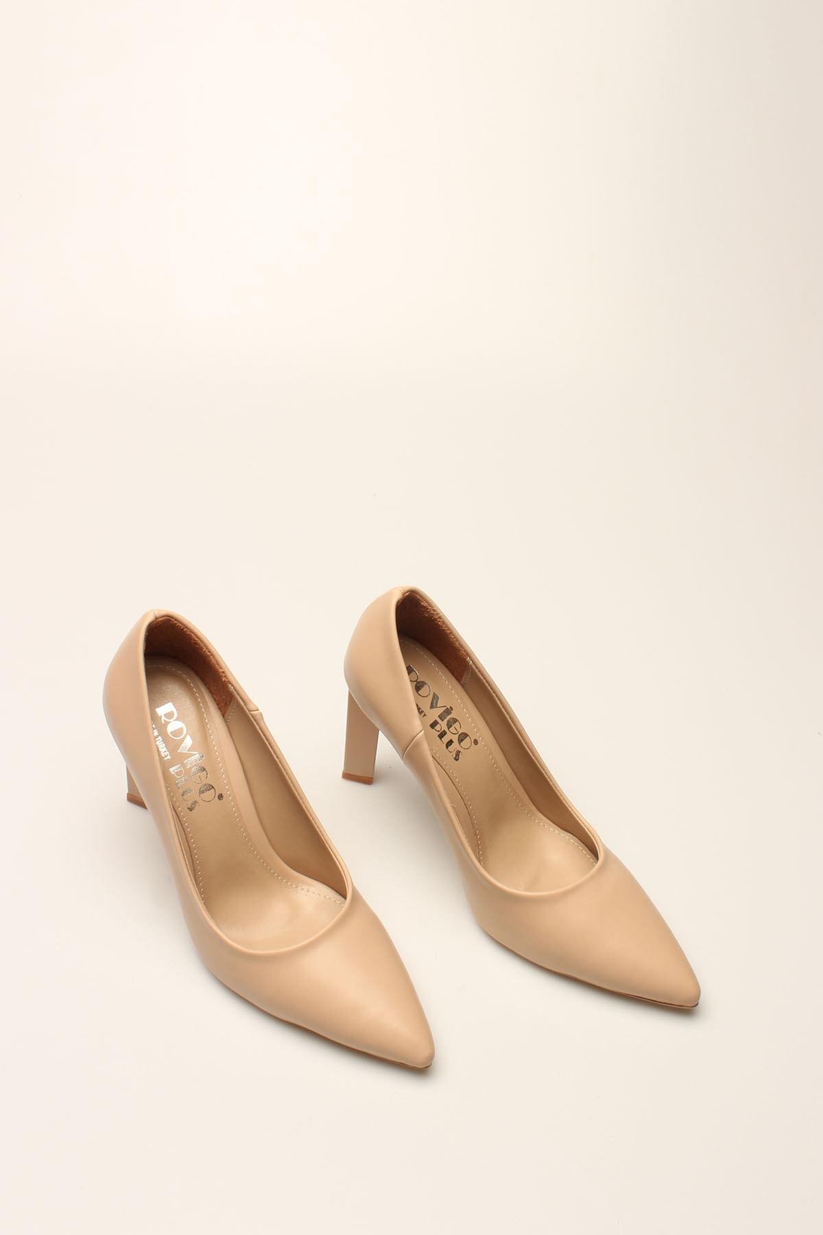 

Женские модные туфли на шпильке Skin Skin Stiletto