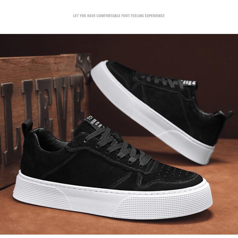 Board Shoes for Men Trendy Flat Shoes Lightweight Comfortable Sports Men Shoes Soft Outdoor Walking Shoe Zapatos Para Hombres