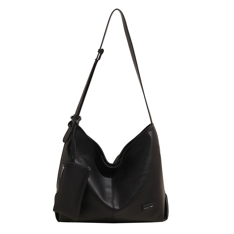 Nová módní ležérní taška Dámská dojížděcí velkokapacitní taška přes rameno Jednobarevná taška Messenger