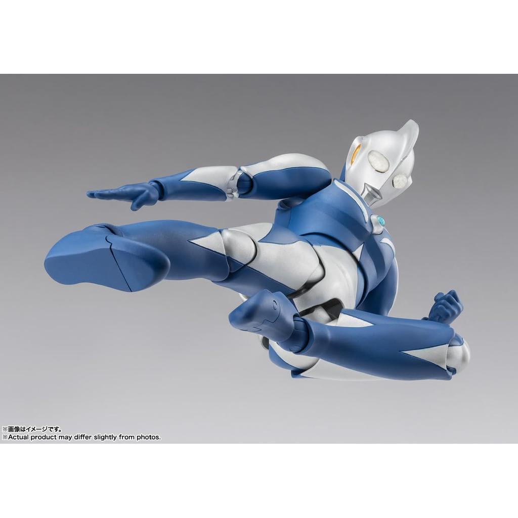 TAMASHII NATIONS S.H. Figuarts Ultraman Cosmos Luna Mode 150mm PVC & ABS Painted Action Figure