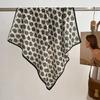 Accessori – Sciarpe e foulard