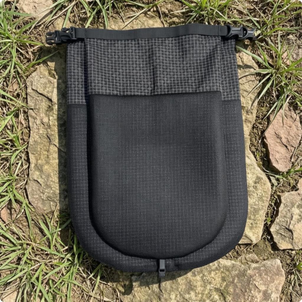 Backpack-Mounted Shoe Carrier Convenient to Carry Attach-on Footwear Pouch with