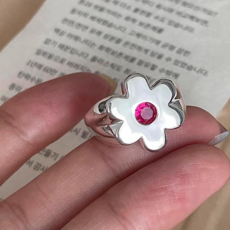 Fashionable Unique Floral Design Adjustable Open Ring For Women Stylish Copper Jewelry